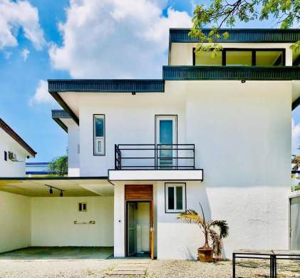 how to get approved for a 300k house
