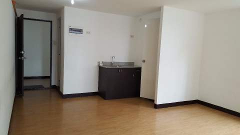 Ready for Occupancy Arezzo Place Pasig brgy Pinagbuhatan nr Shaw