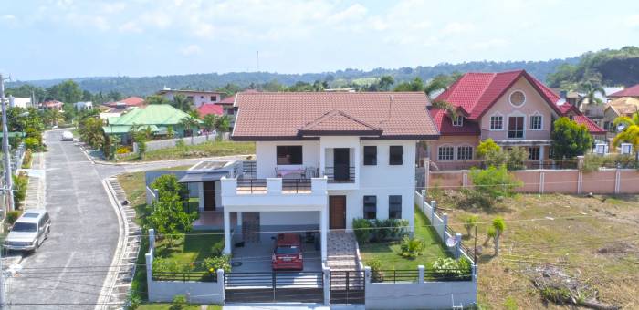 Marvelous Modern 5 Bedroom House And Lot For Sale In Established Exclusive Commu