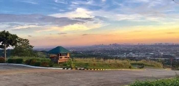 Prime Location With Overlooking View Of Metro Manila