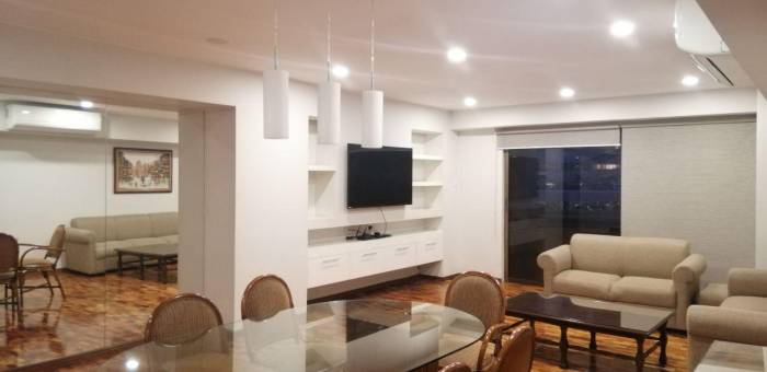 3 Bedrooms Condo For Rent In Legazpi Village Makati Lamudi