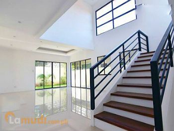 House for Sale in Las Pinas